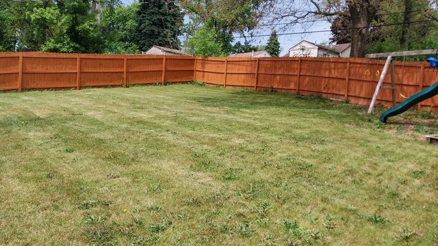5420 Hillside Drive, Mchenry, IL 60050