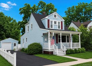 72 George Street, Babylon, NY 11702