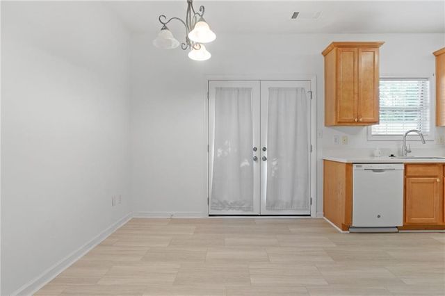 3309 Raes Creek Road 13, Marietta, GA 30008