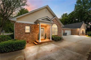 3309 Raes Creek Road 13, Marietta, GA 30008