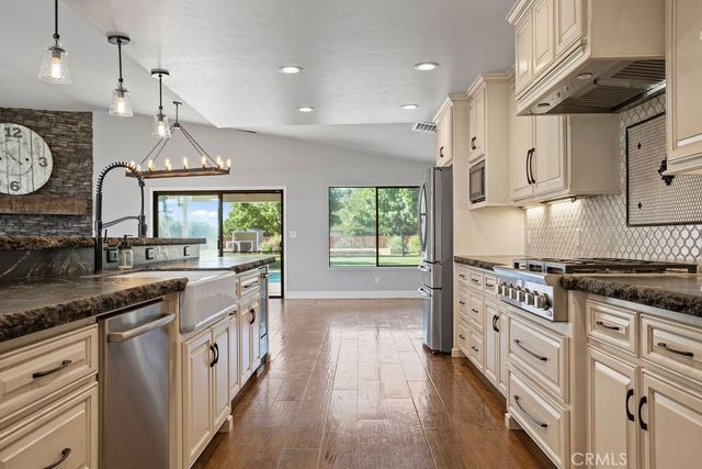 2698 E South Bear Creek, Merced, CA 95340