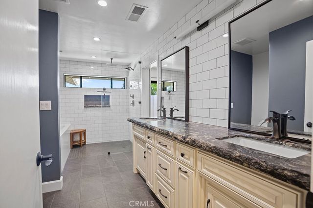 2698 E South Bear Creek, Merced, CA 95340