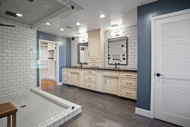 2698 E South Bear Creek, Merced, CA 95340