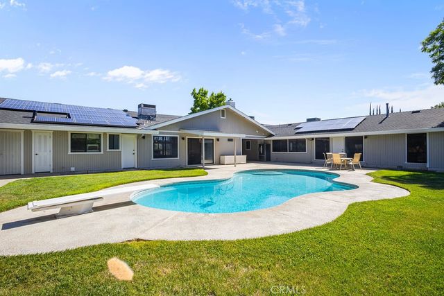 2698 E South Bear Creek, Merced, CA 95340