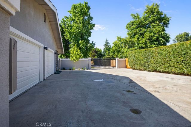 2698 E South Bear Creek, Merced, CA 95340