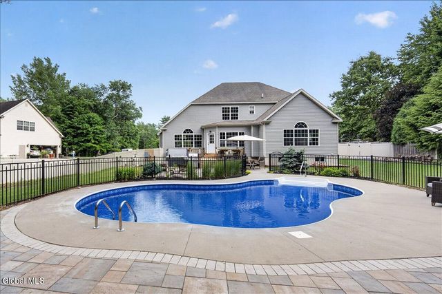 9 Benedict Court, Ballston Spa, NY 12020