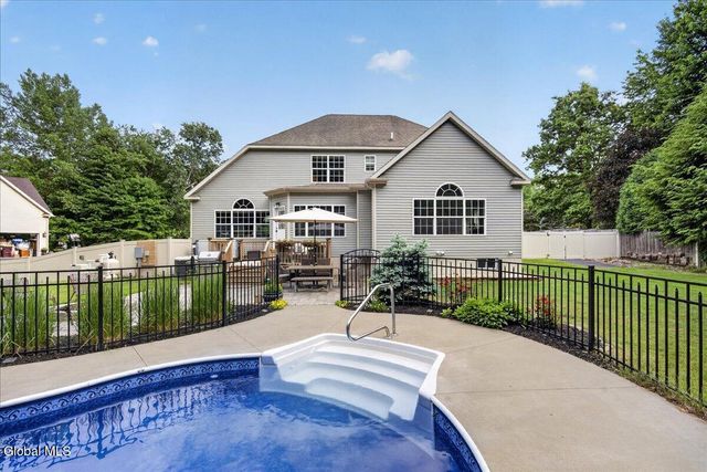 9 Benedict Court, Ballston Spa, NY 12020