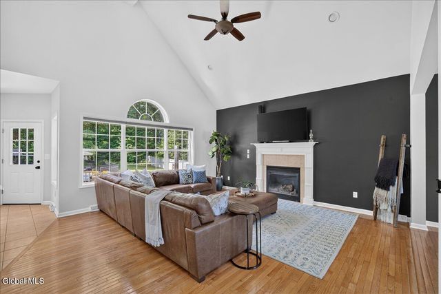 9 Benedict Court, Ballston Spa, NY 12020