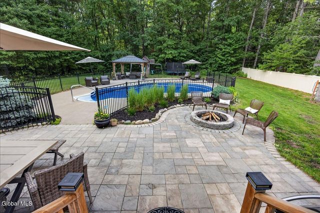 9 Benedict Court, Ballston Spa, NY 12020