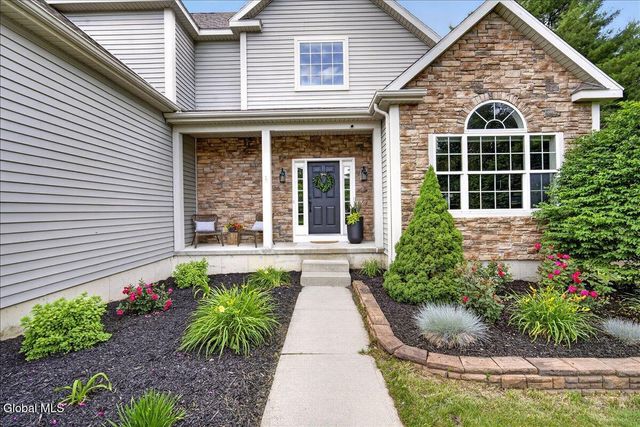 9 Benedict Court, Ballston Spa, NY 12020