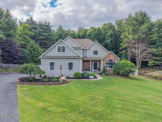 9 Benedict Court, Ballston Spa, NY 12020