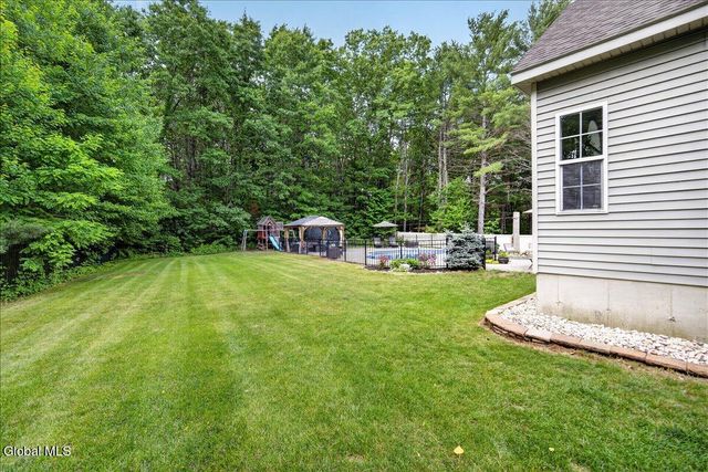 9 Benedict Court, Ballston Spa, NY 12020