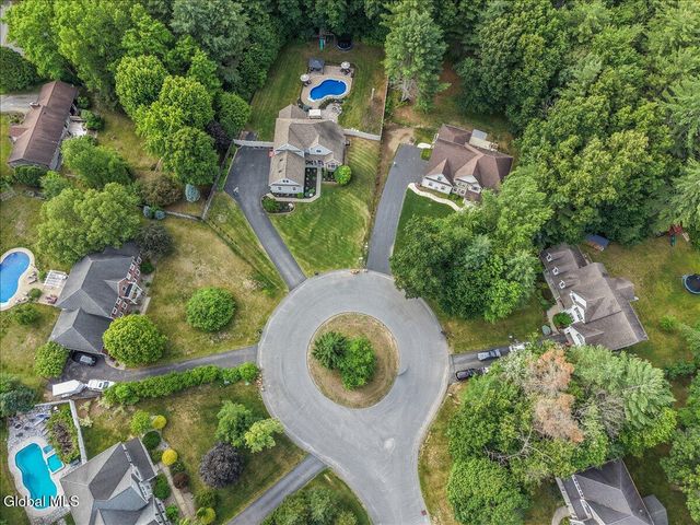 9 Benedict Court, Ballston Spa, NY 12020