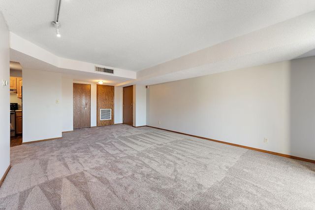 311 Pleasant Avenue 502, Saint Paul, MN 55102