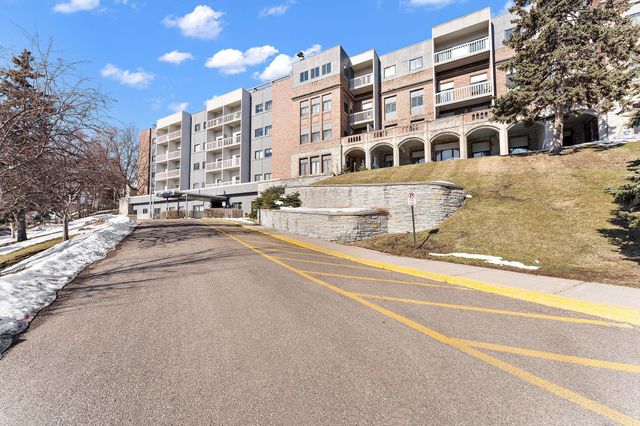 311 Pleasant Avenue 502, Saint Paul, MN 55102