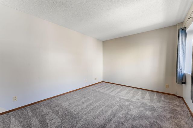 311 Pleasant Avenue 502, Saint Paul, MN 55102