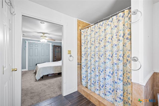 1007 W Avenue A, Lampasas, TX 76550