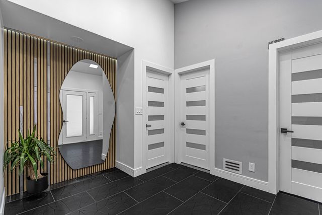 2200 Willow Lane, Rockford, IL 61107