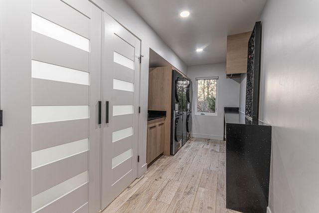 2200 Willow Lane, Rockford, IL 61107