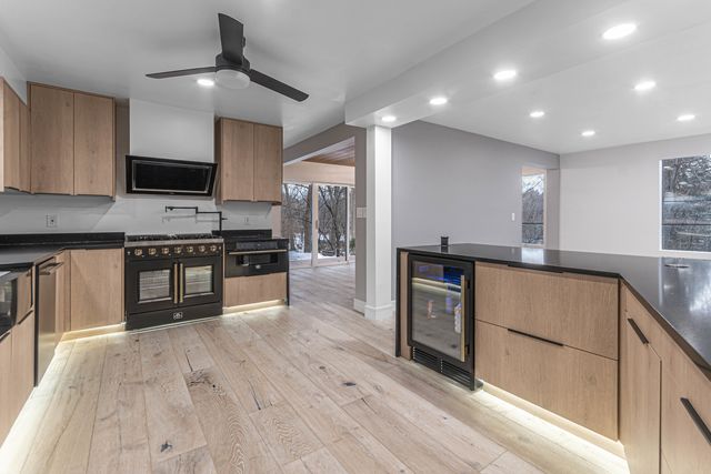 2200 Willow Lane, Rockford, IL 61107