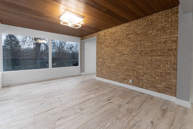 2200 Willow Lane, Rockford, IL 61107