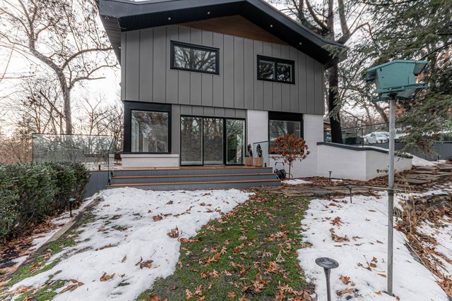 2200 Willow Lane, Rockford, IL 61107