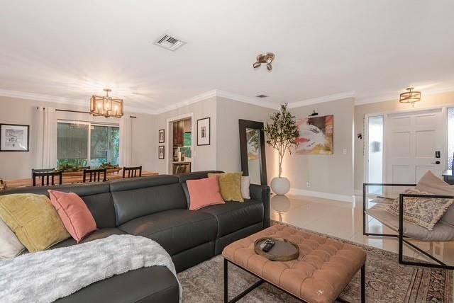 7509 NW 40th Pl, Coral Springs, FL 33065