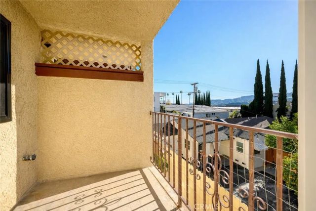 1162 Winchester Avenue K, Glendale, CA 91201