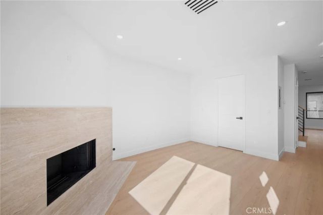 1162 Winchester Avenue K, Glendale, CA 91201