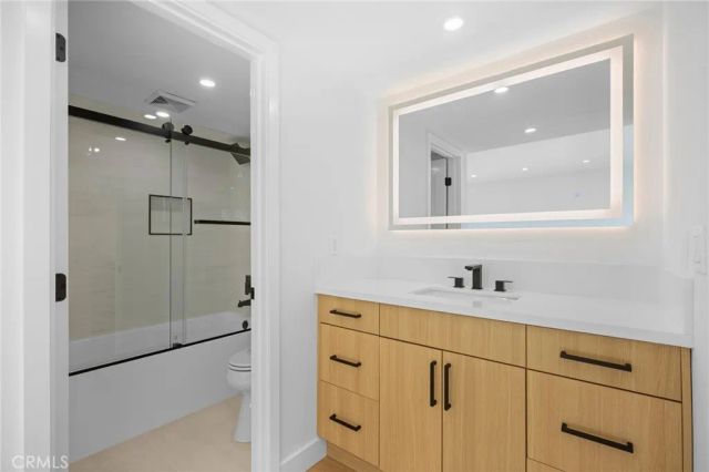 1162 Winchester Avenue K, Glendale, CA 91201