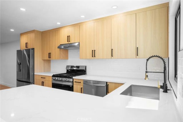 1162 Winchester Avenue K, Glendale, CA 91201