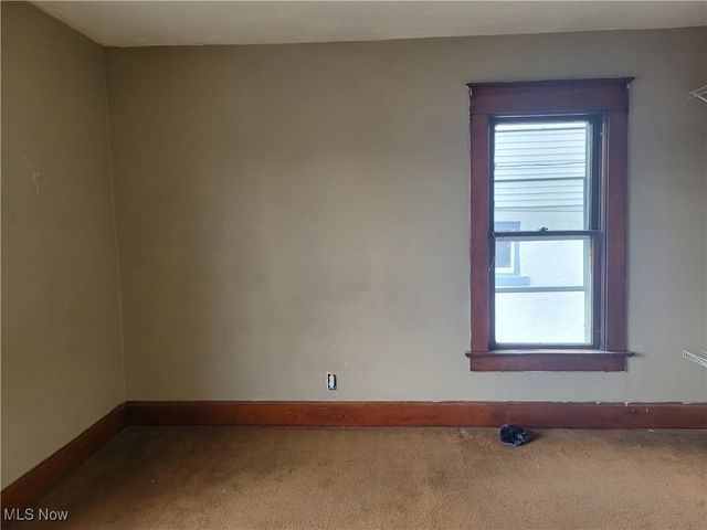 545 E Market Street, Cadiz, OH 43907