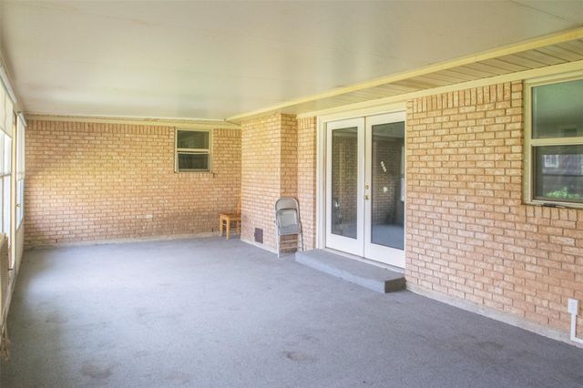 1128 Stanley Street, Denton, TX 76201