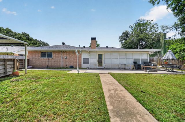 1128 Stanley Street, Denton, TX 76201