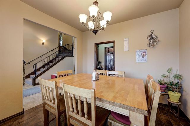 13313 Ambleside Drive, Yukon, OK 73099