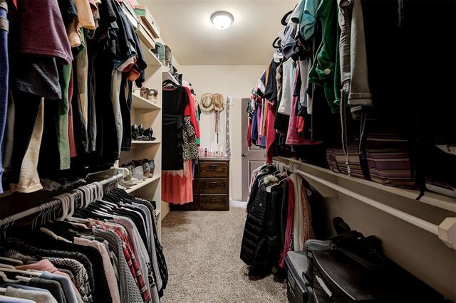 13313 Ambleside Drive, Yukon, OK 73099