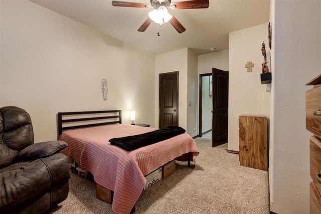 13313 Ambleside Drive, Yukon, OK 73099