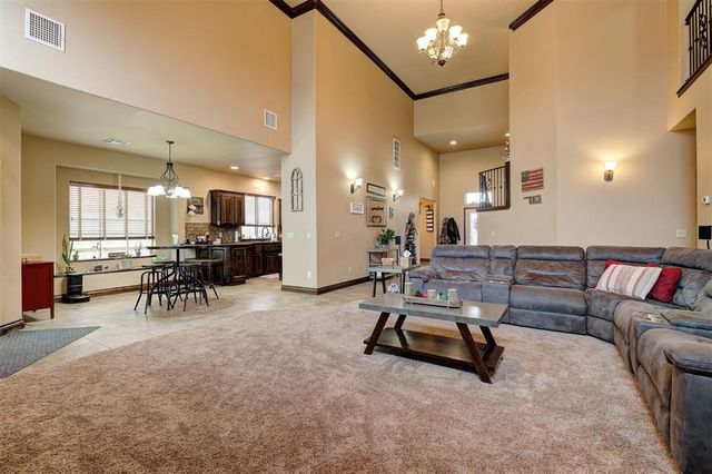 13313 Ambleside Drive, Yukon, OK 73099