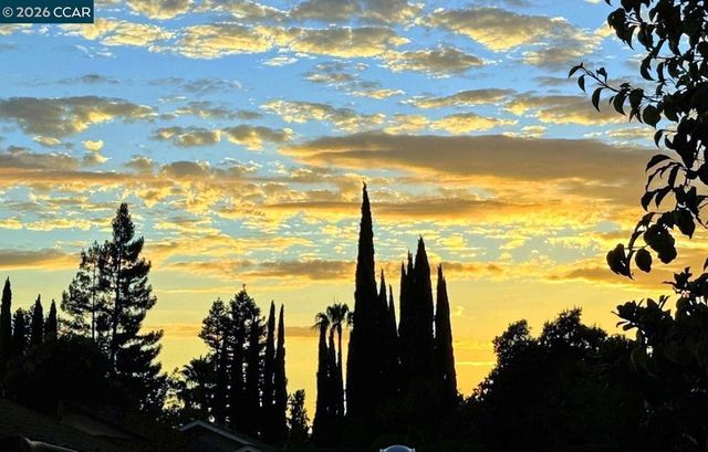 5515 Langford Ct, Concord, CA 94521