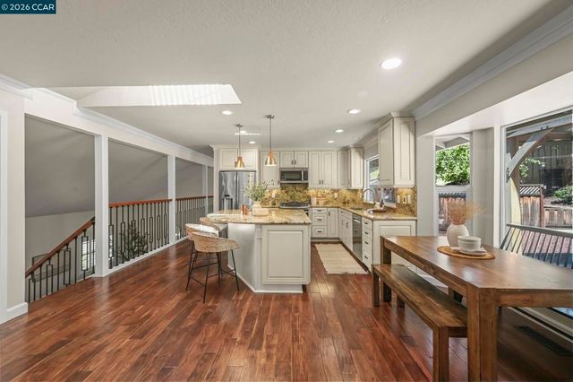 5515 Langford Ct, Concord, CA 94521