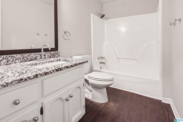 1724 BURGIN AVENUE, Tarrant, AL 35217