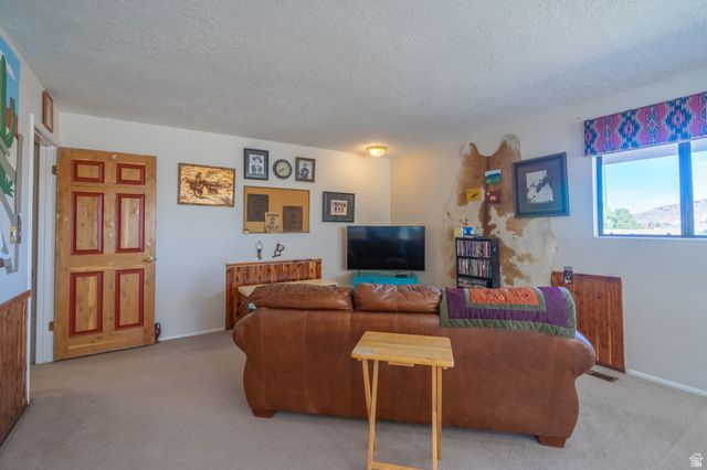 1411 W HOPI CIR, St. George, UT 84790