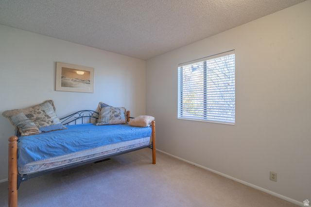 1411 W HOPI CIR, St. George, UT 84790