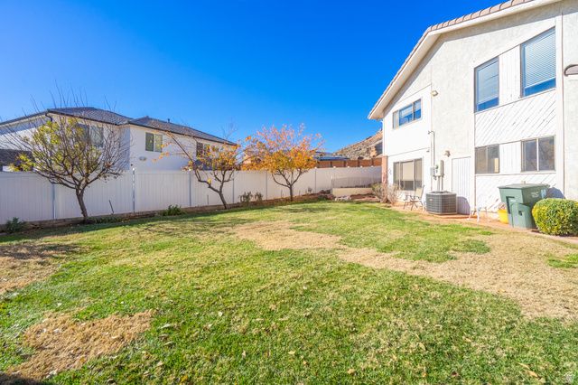1411 W HOPI CIR, St. George, UT 84790