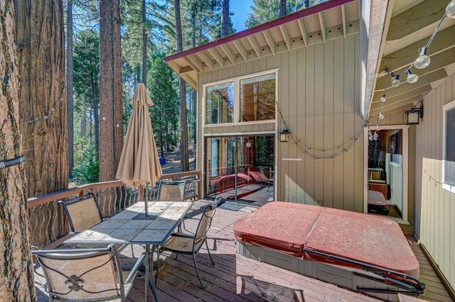 1800 Medina Dr, Arnold, CA 95223