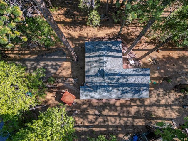 1800 Medina Dr, Arnold, CA 95223