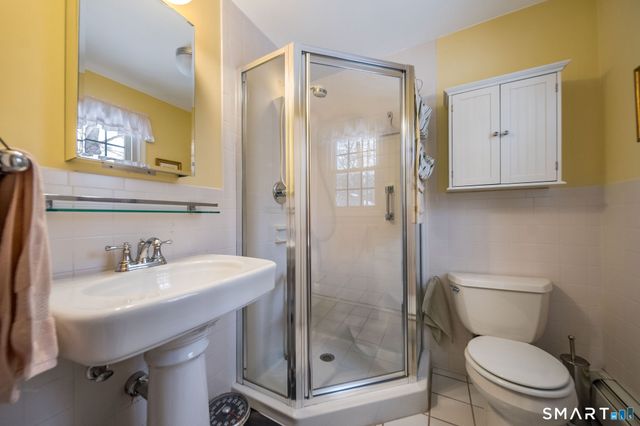 162 Yankee Peddler Path, Madison, CT 06443