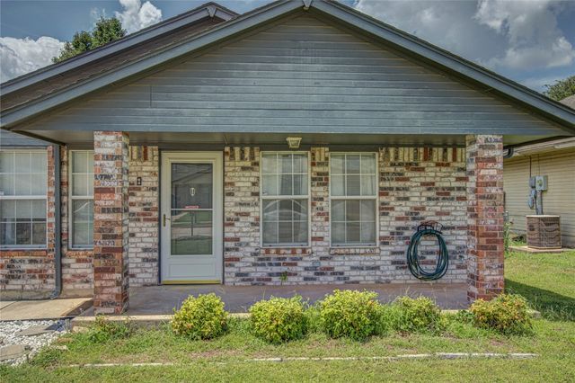 2013 Creekridge Drive, Oklahoma City, OK 73141