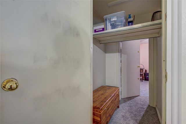 2013 Creekridge Drive, Oklahoma City, OK 73141
