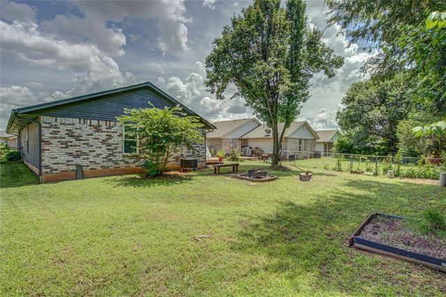 2013 Creekridge Drive, Oklahoma City, OK 73141